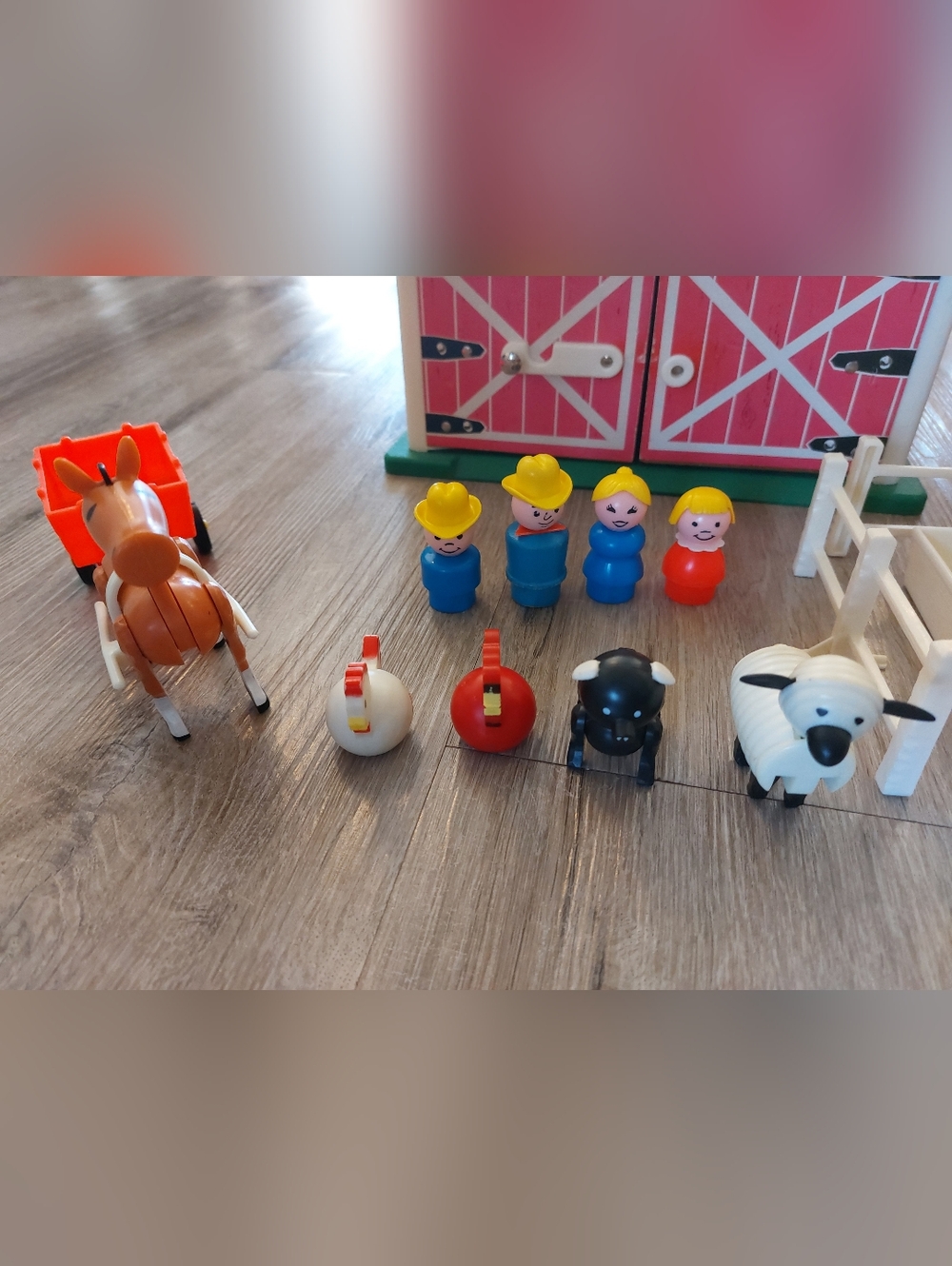 Vintage 1967 Fisher Price Play Family Farm 915 - Picture 5 of 13